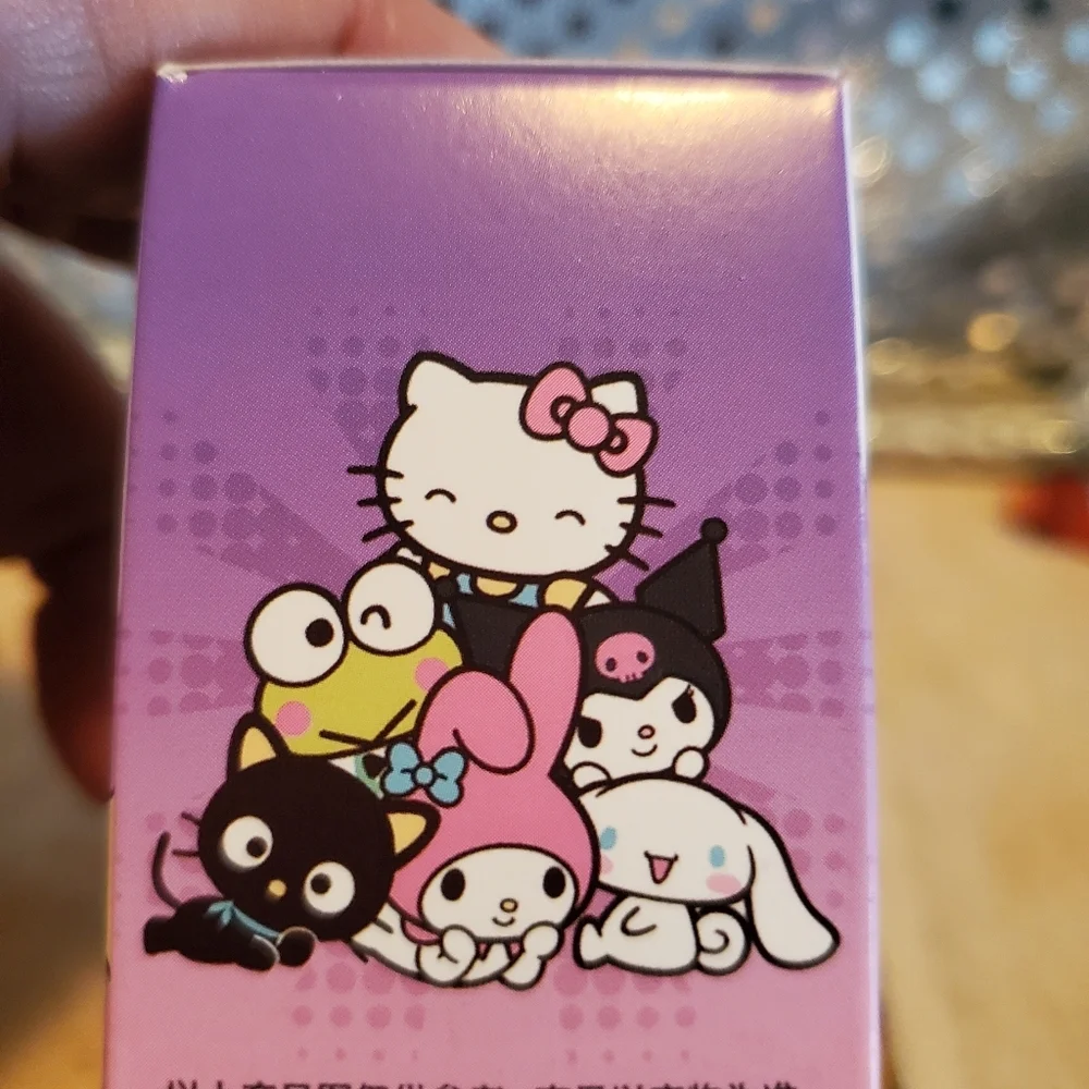 Official Sanrio Sweet Cool Family Doll Pendant keychain Blind Box.